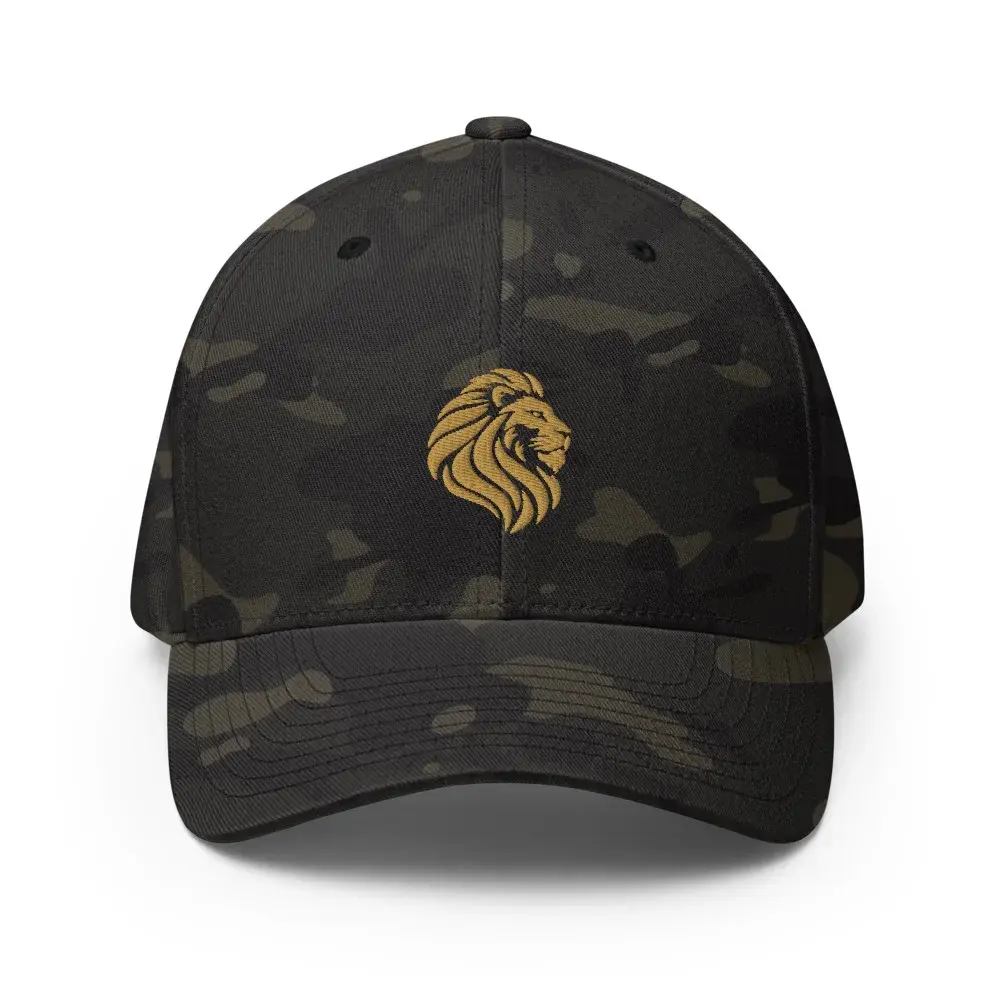 León Minimal — Gorra bordada — Multicam Black