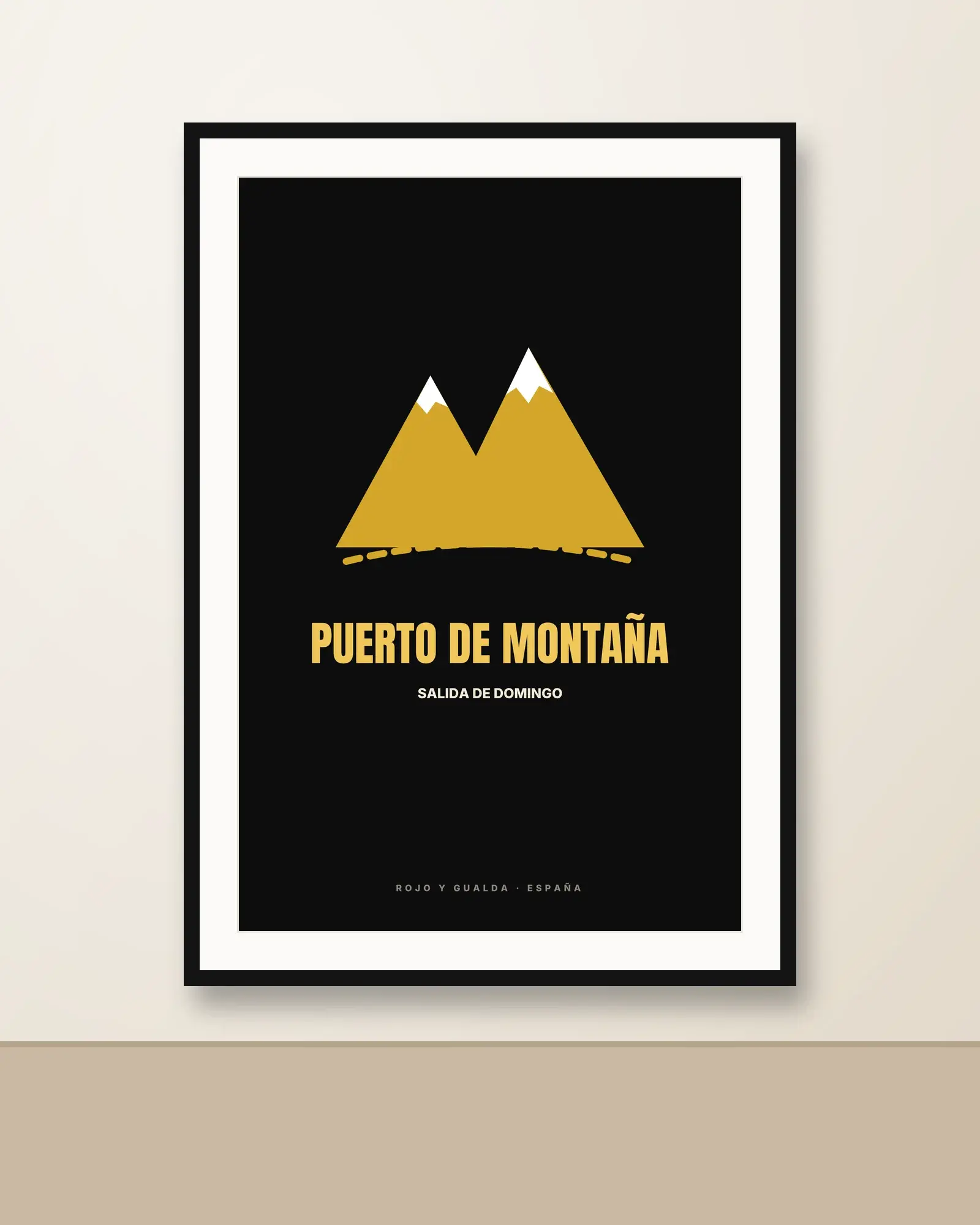 Puerto de Montaña — Lámina enmarcada — Black